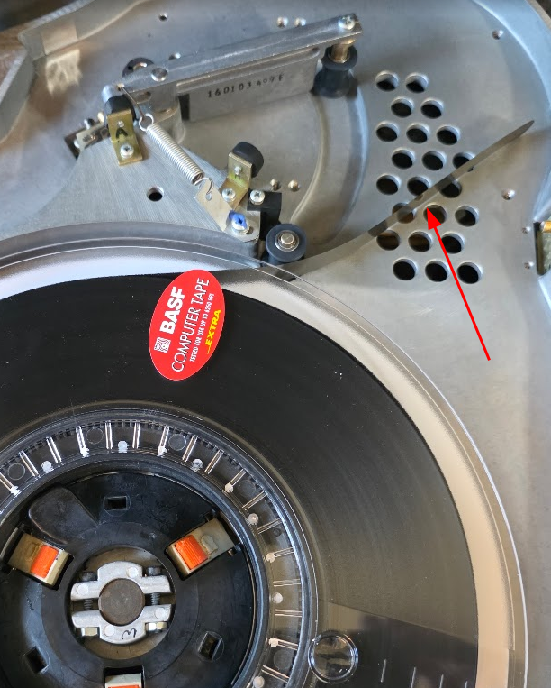 tape leader detection area
