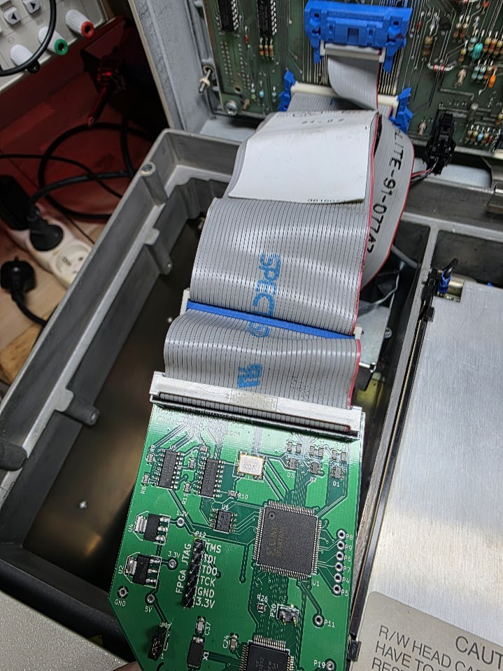 connected the pcb to the rl02